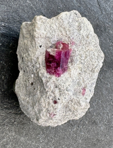 Bixbit mit Muttergstein 26,72 g